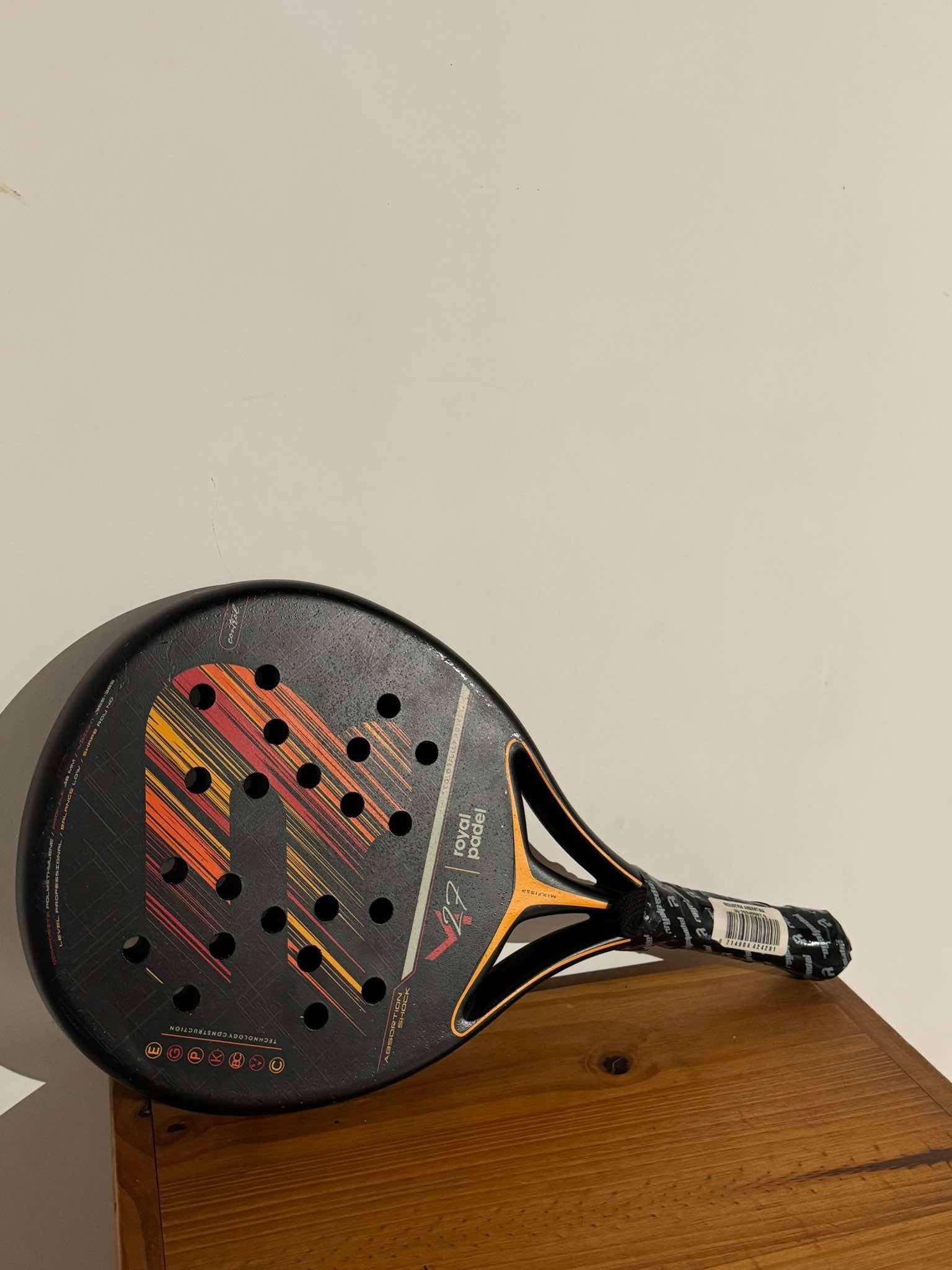 Paleta royal pádel modelo m27
